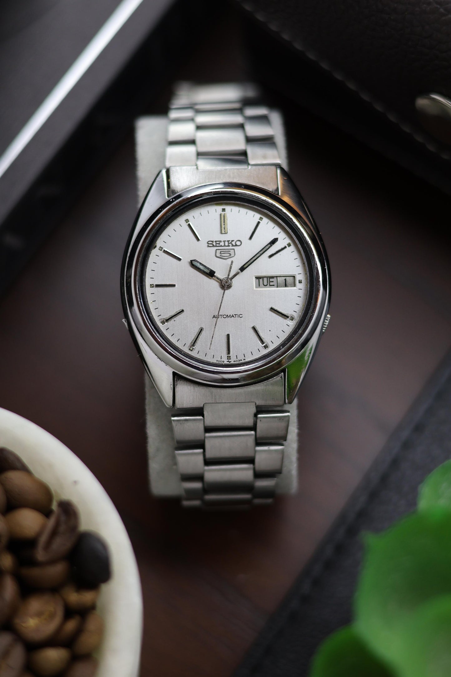 1983 Seiko 5 Silver Dial - Automatic Watch (Pre Owned) - A97