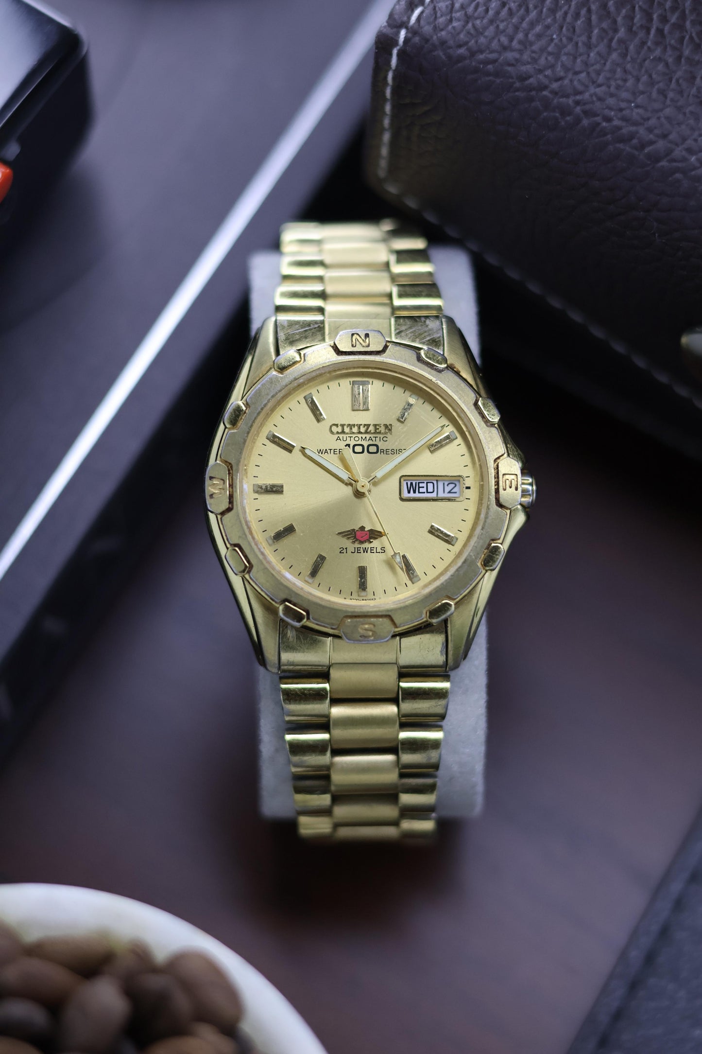 (Super Rare) Citizen Eagle 7 100M Champagne Dial with Glass Back - Automatic Watch (Pre Owned) - A215