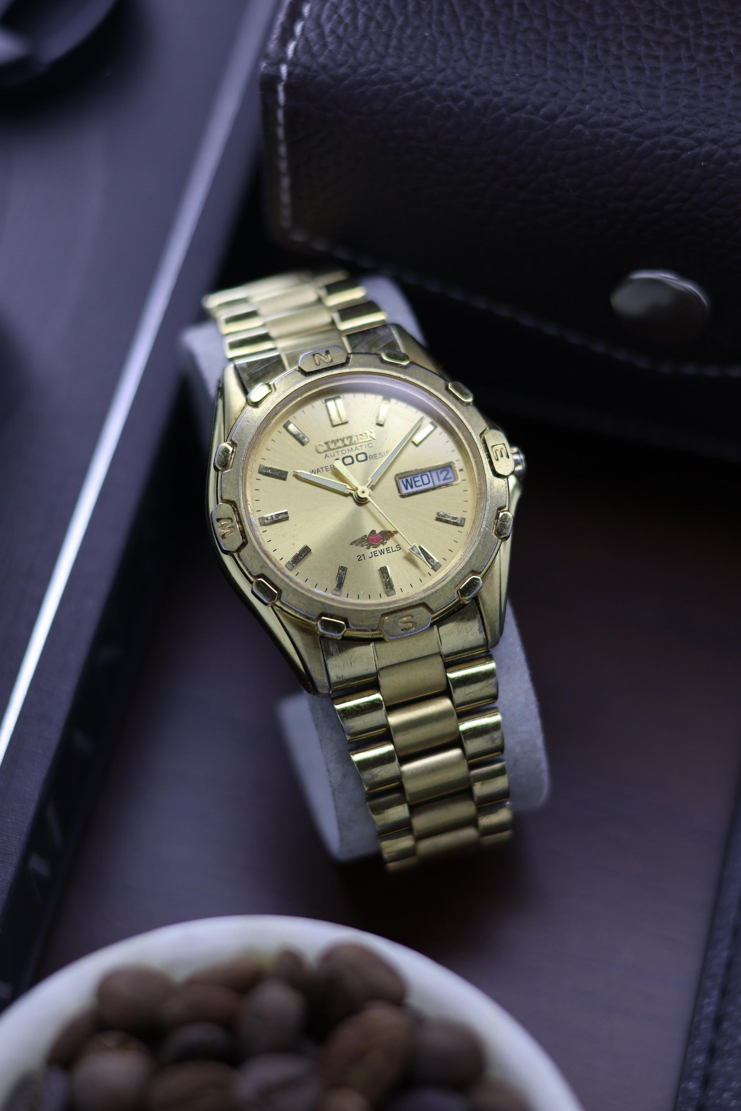 (Super Rare) Citizen Eagle 7 100M Champagne Dial with Glass Back - Automatic Watch (Pre Owned) - A215