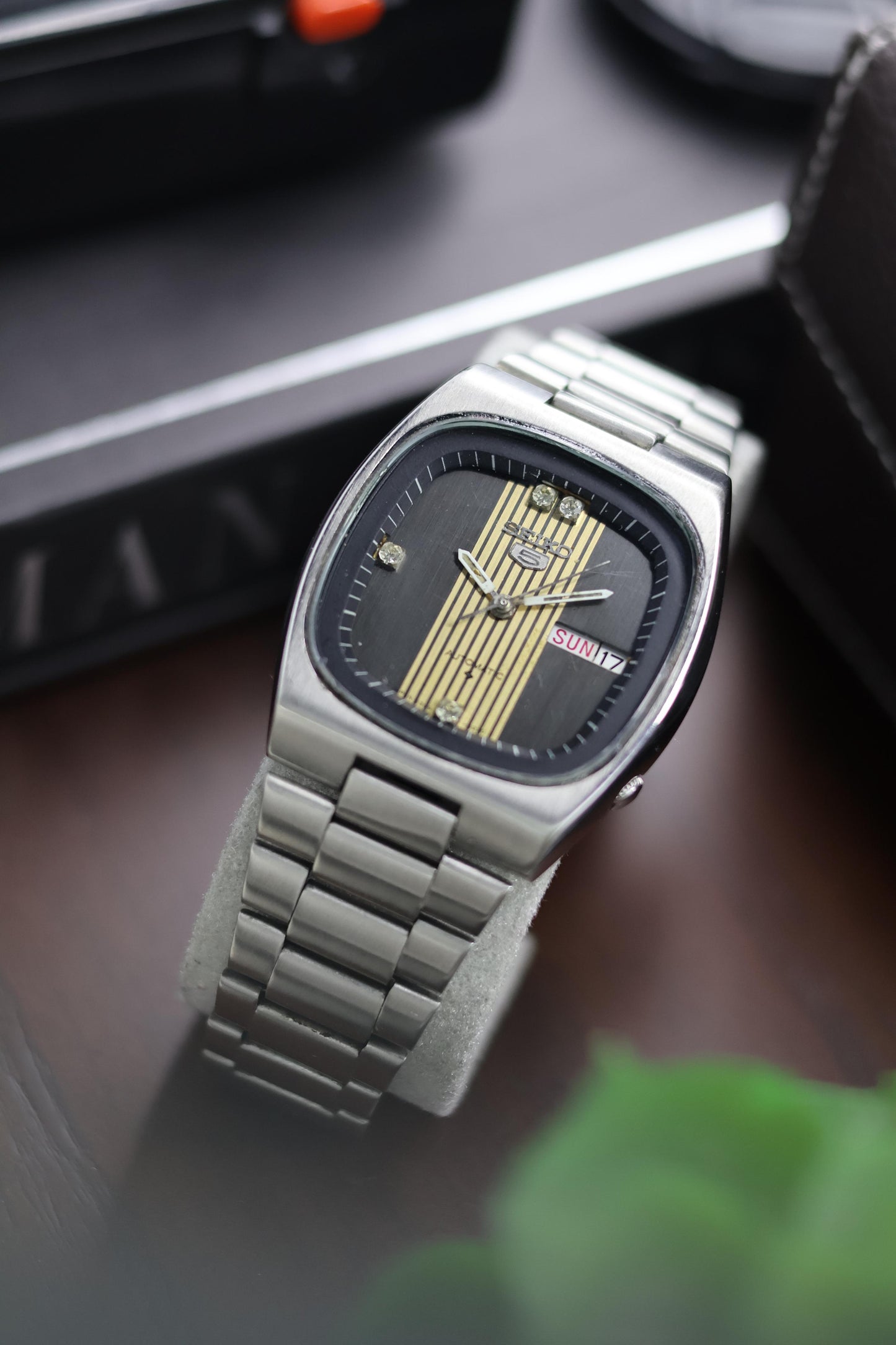 (Super Rare) 1979 Seiko 5 TV Dial - Automatic Vintage Watch (Pre Owned) - A208