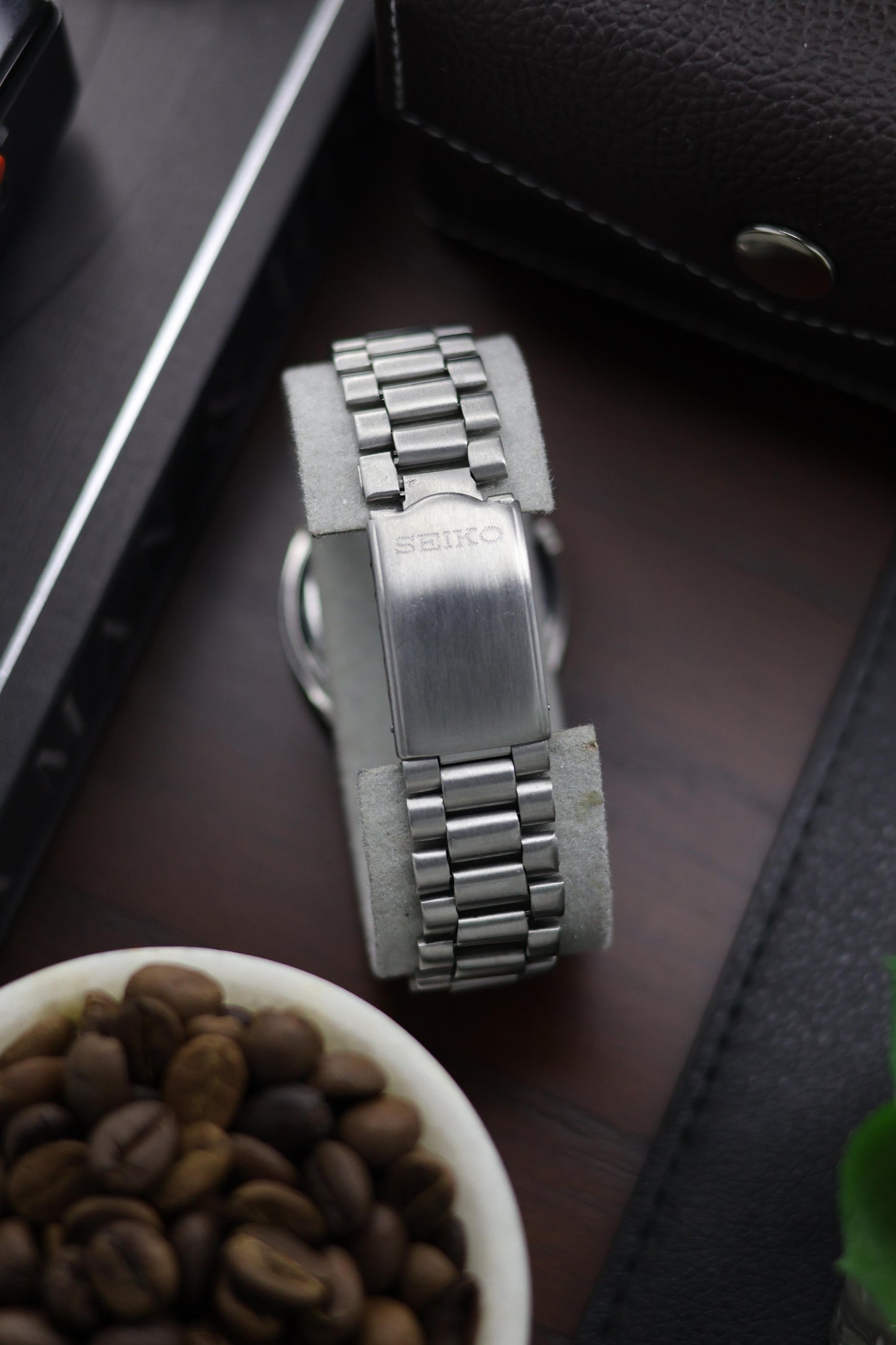 (Super Rare) 1979 Seiko 5 TV Dial - Automatic Vintage Watch (Pre Owned) - A208