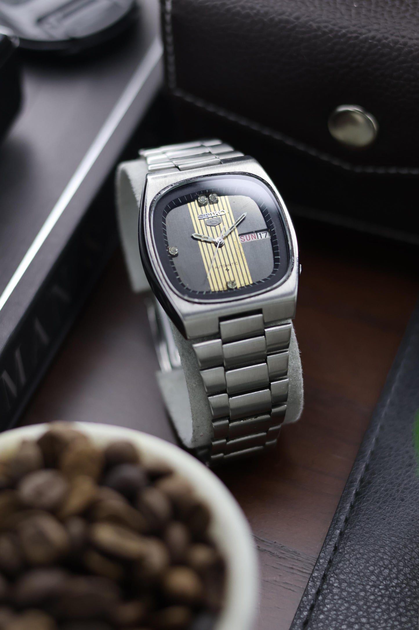 (Super Rare) 1979 Seiko 5 TV Dial - Automatic Vintage Watch (Pre Owned) - A208