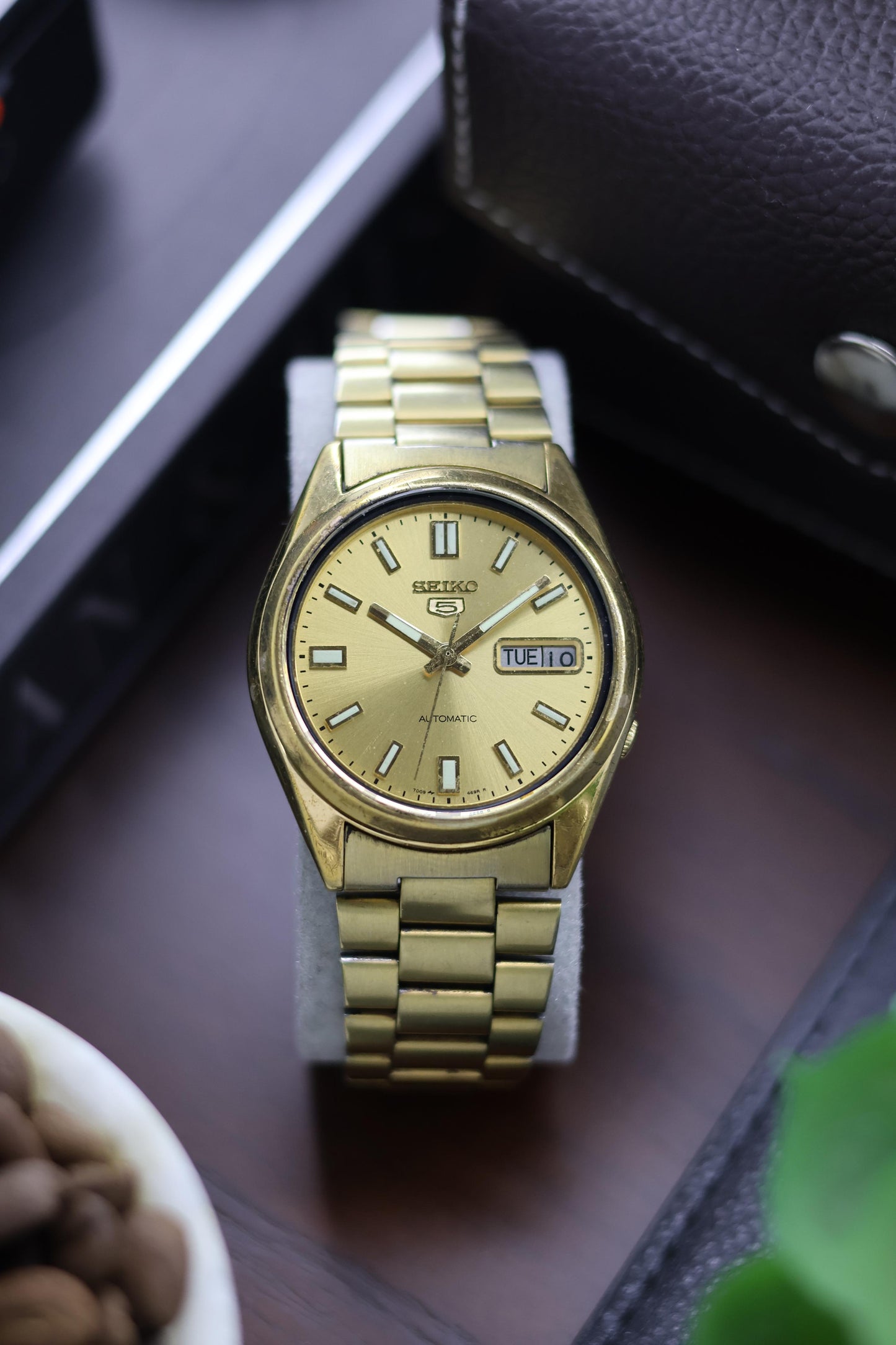 1984 Seiko 5 Champagne Dial - Automatic Vintage Watch (Pre Owned) - A195