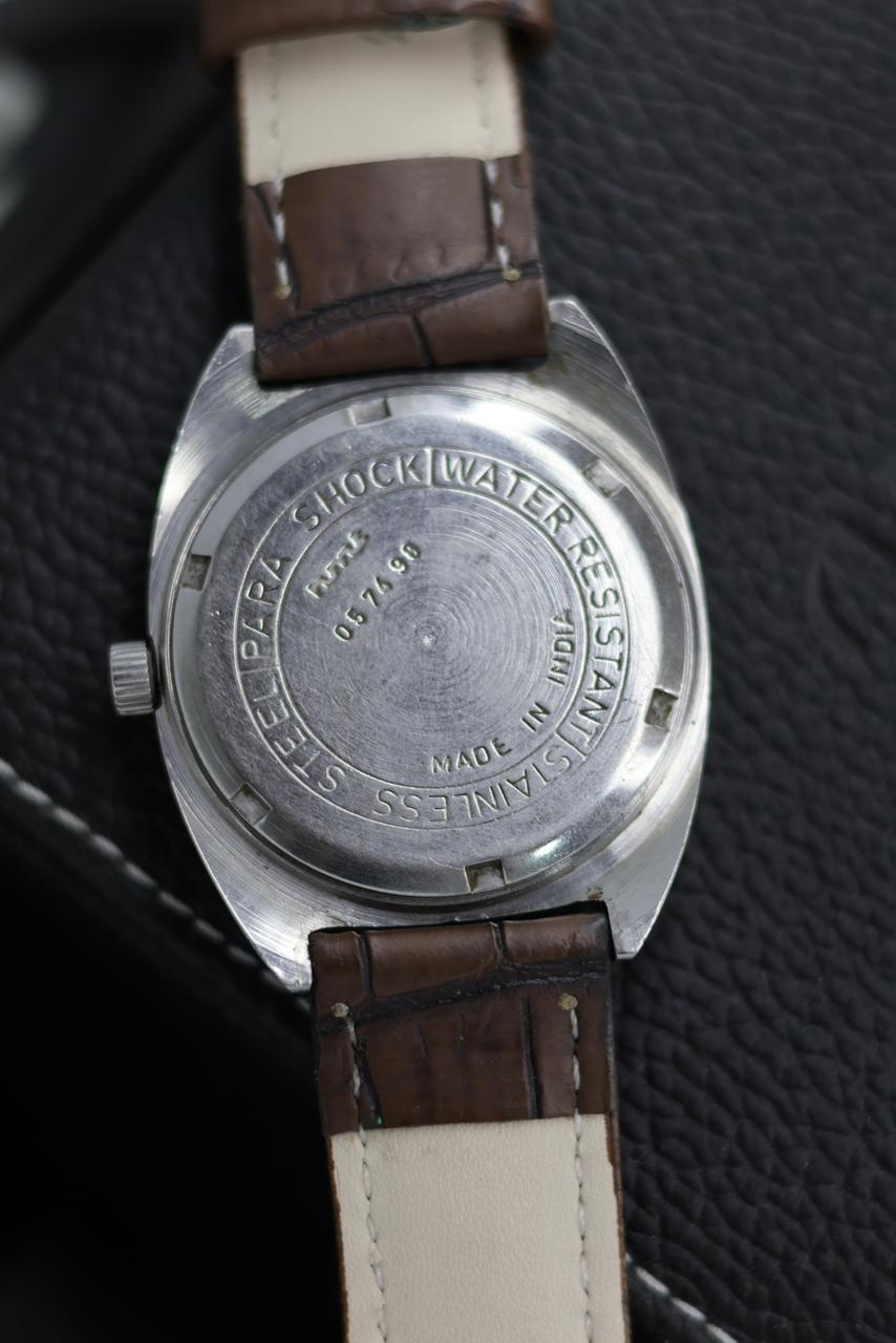 (Super Rare) Vintage HMT Vijay Champagne Dial - in Original Condition - Mechanical Hand Winding Watch (Pre Owned) - SE563