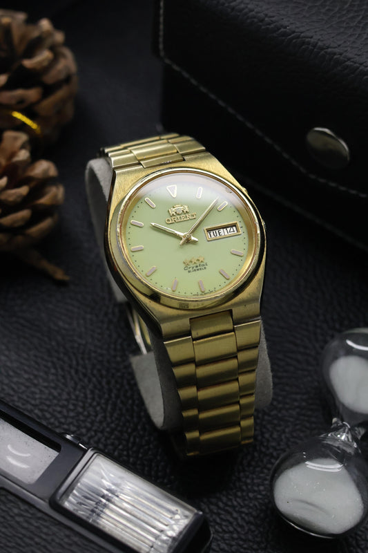 (Super Rare) Orient Tri-Star Crystal Lume Dial - Automatic Vintage Watch (Pre Owned) - SE646