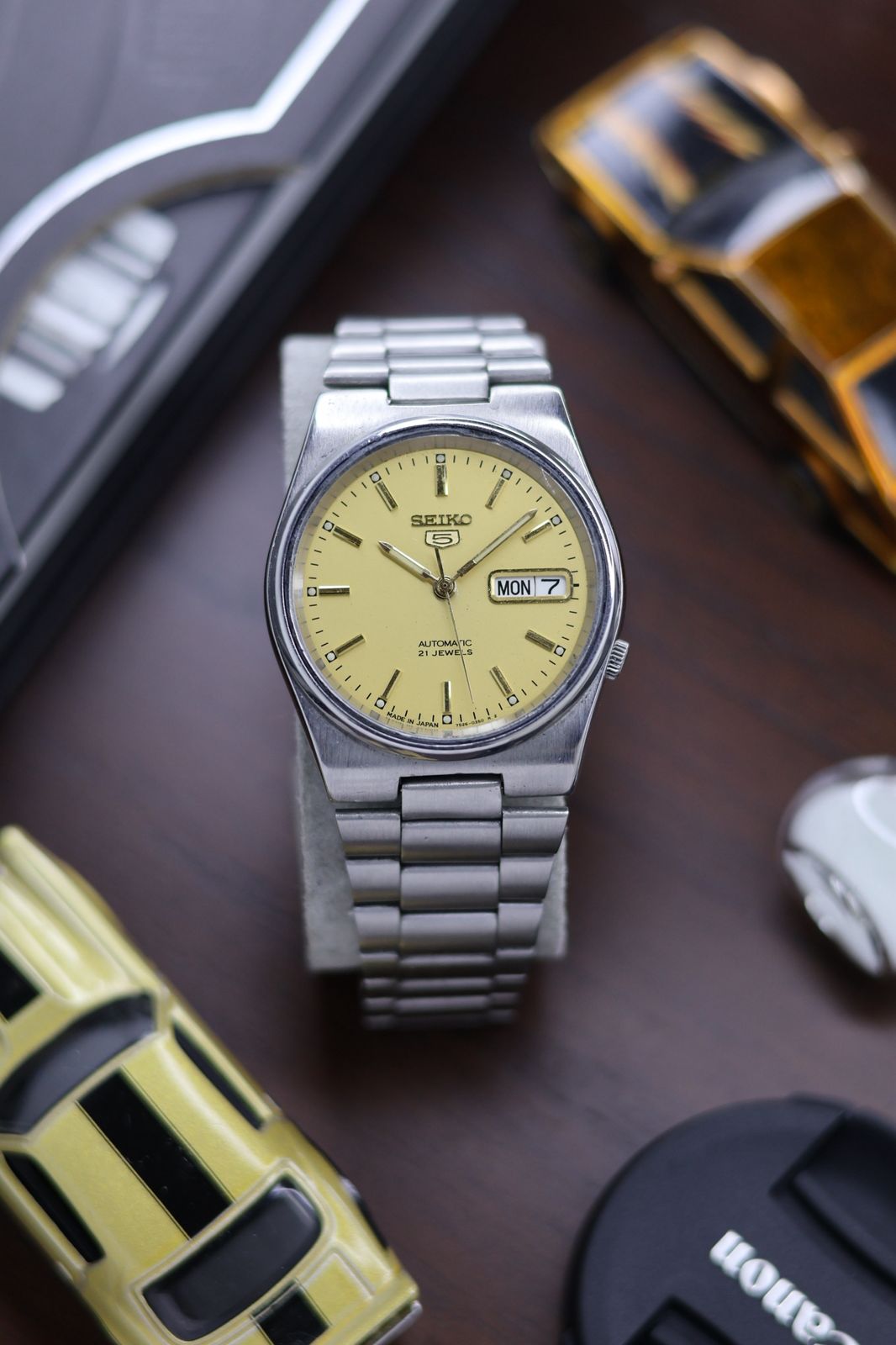 Seiko 5 Yellow Dial - Automatic Vintage Watch (Pre Owned) - SE486