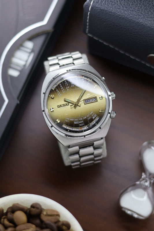 (Super Rare) Orient Calendar Gradient Dial - Automatic Vintage Watch (Pre Owned) - SE444