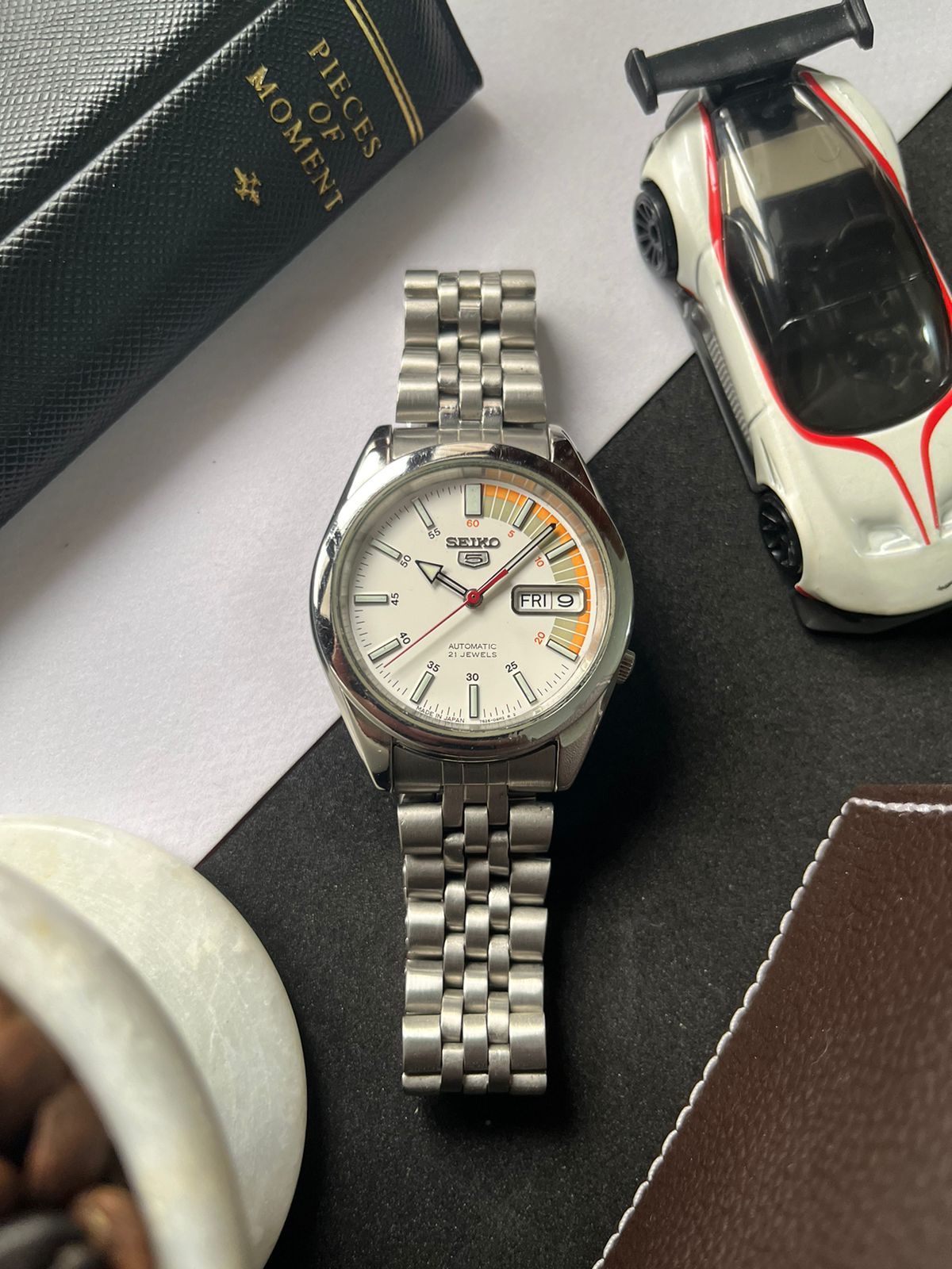 Seiko 5 - White Racing Dial with Glass Back (Pre Owned)