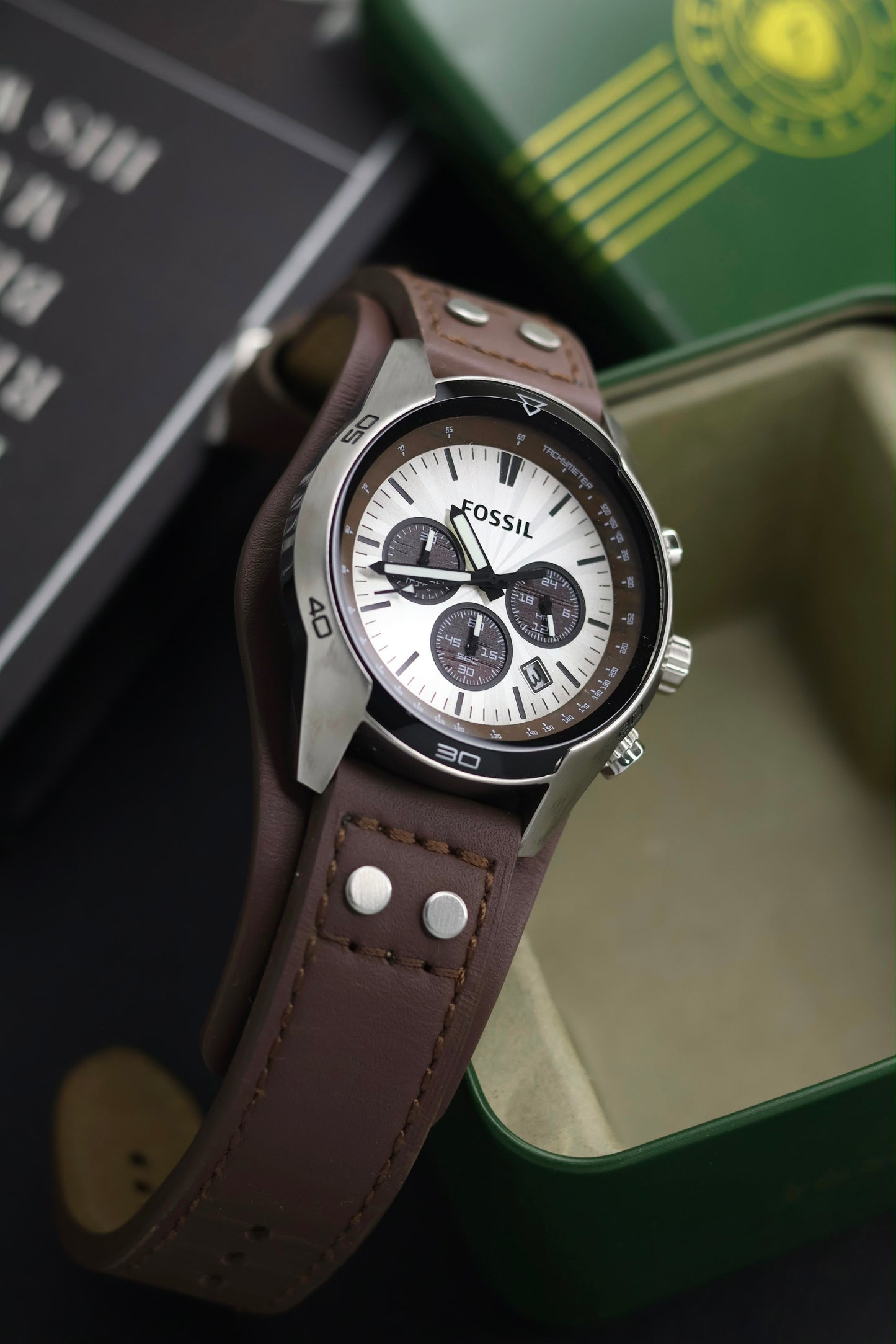 (Super Rare) Fossil Coachman ‘Uncharted’ Silver Panda Chronograph Dial with Box (Pre Owned) - SE1001