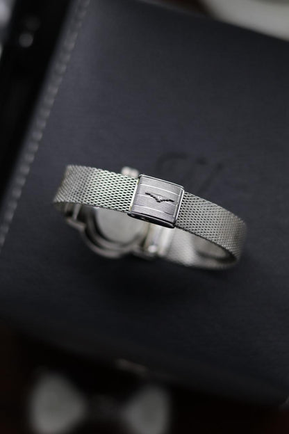 (Extremely Rare) LONGINES Ladies 17J Mechanical Hand-Winding Silver Dial with Integrated Mesh Bracelet - Swiss Vintage Watch (Pre Owned) - SE526