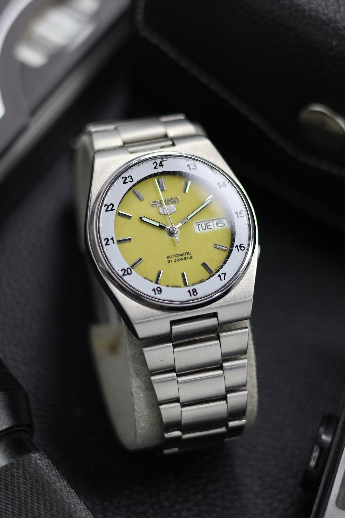 (Super Rare) 1996 Seiko 5 Railway Time Lume Dial - Automatic Vintage Watch (Pre Owned) - SE542