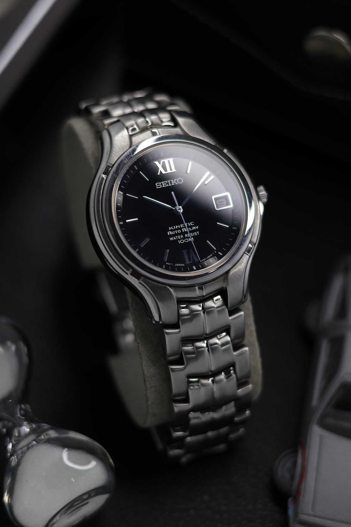 (JDM - Extremely Rare) Seiko Kinetic Auto Relay Black Lacquered Dial - Self-Winding Quartz Vintage Watch (Pre Owned) - SE900