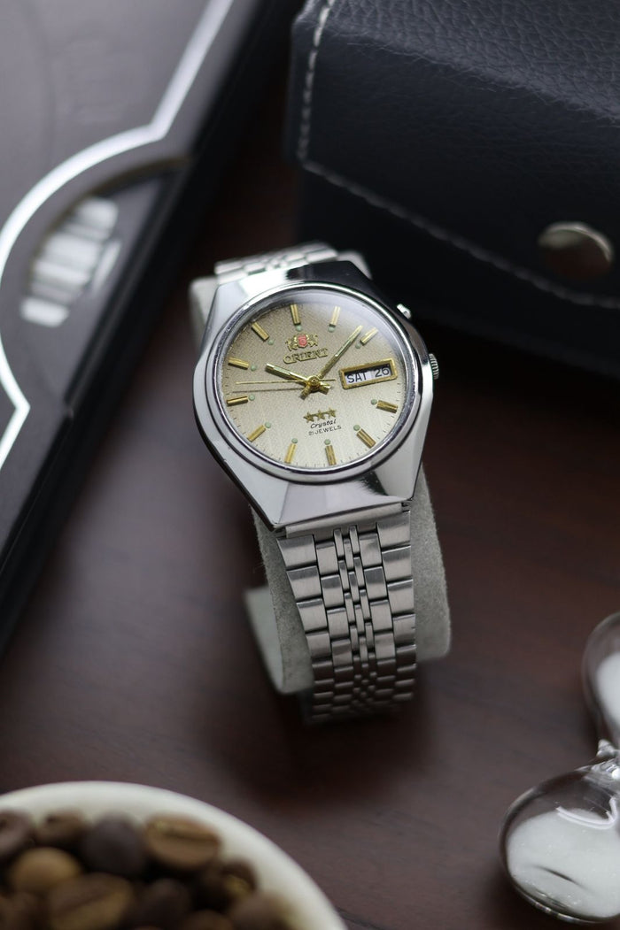 (Super Rare) Orient Tri-Star Crystal Guilloche Dial - Automatic Vintage Watch (Pre Owned) - SE450