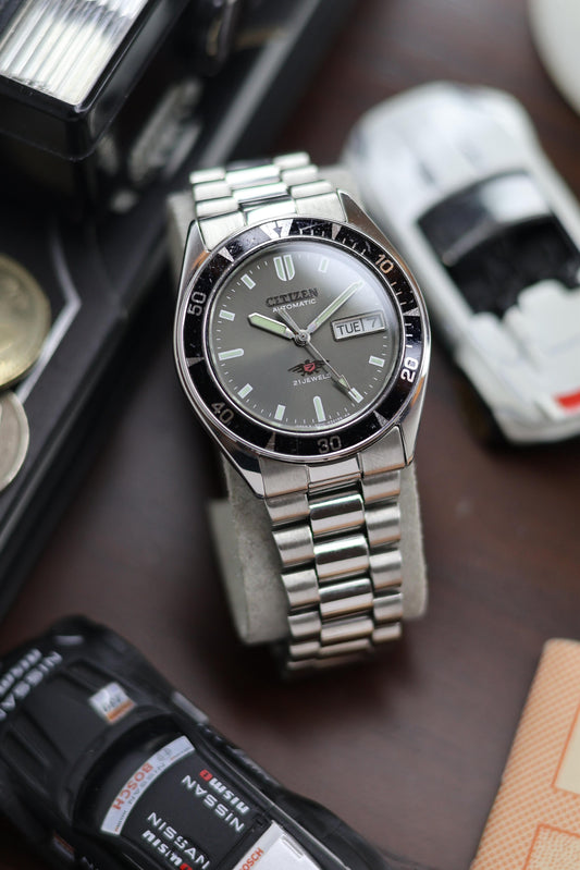 (Super Rare) Citizen Eagle 7 Grey Sunray Dial with Fixed Diver Style Bezel - Automatic Vintage Watch (Pre Owned) - SE526