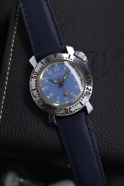 (Super Rare) VOSTOK KOMANDIRSKIE Blue Dial - Russian Vintage Watch(Pre Owned) - SE762