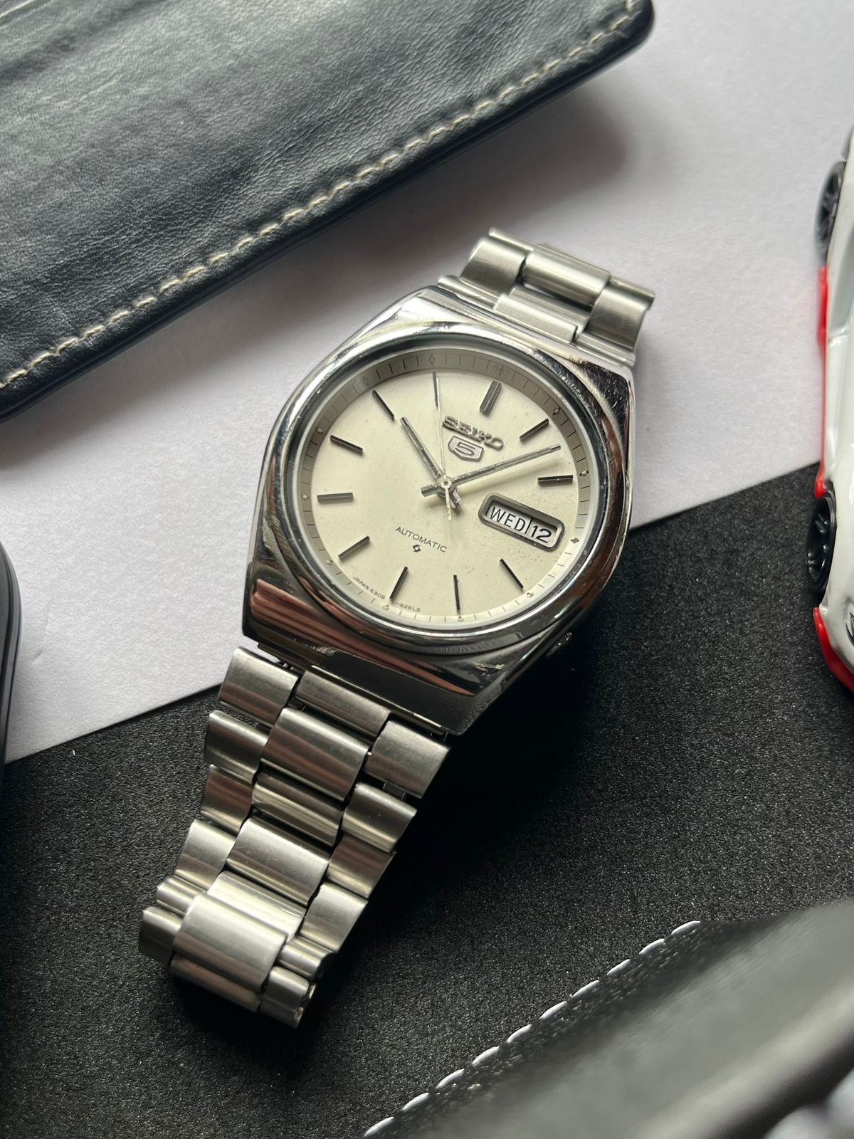 1979 Seiko 5 White Dial (Pre Owned)