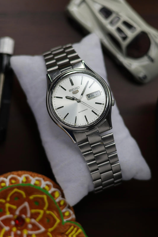 Seiko 5 Silver Dial (Pre Owned)