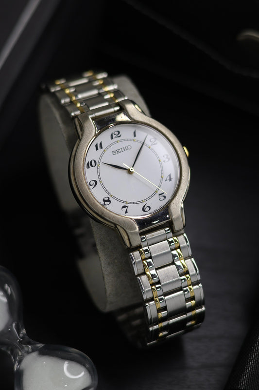 (JDM - Extremely Rare) 1997 Seiko Quartz Two-Tone White Enamel Dial - Quartz Vintage Watch (Pre Owned) - SE648