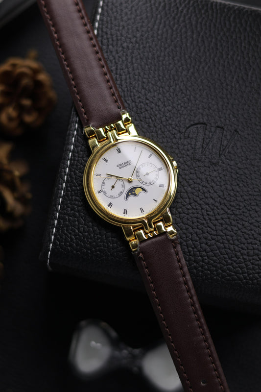 (JDM - Extremely Rare) NOS Orient Moonphase White Enamel Gold Plated Case - Quartz Vintage Watch (Pre Owned) - SE520