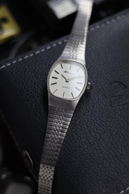 (Extremely Rare) LONGINES Ladies Silver Tonneau Dial - Swiss Vintage Watch (Pre Owned) - SE498