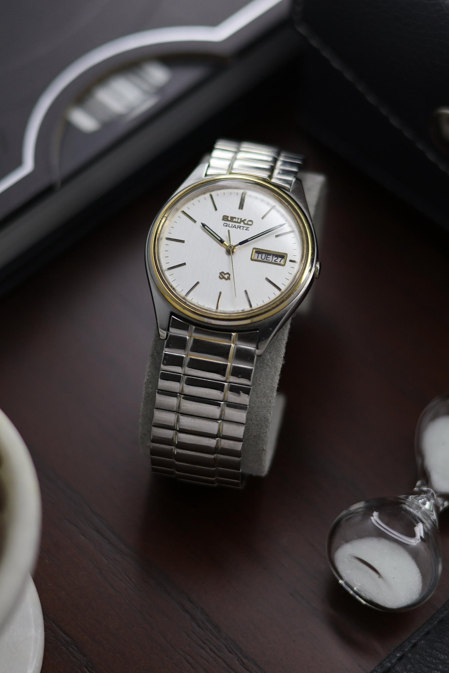 (JDM - Extremely Rare) 1989 Seiko SQ White Dial - Quartz Vintage Watch (Pre Owned) - A400