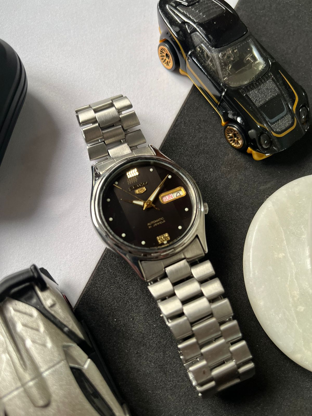 1998 Seiko 5 Black Patterned Dial (Pre Owned)