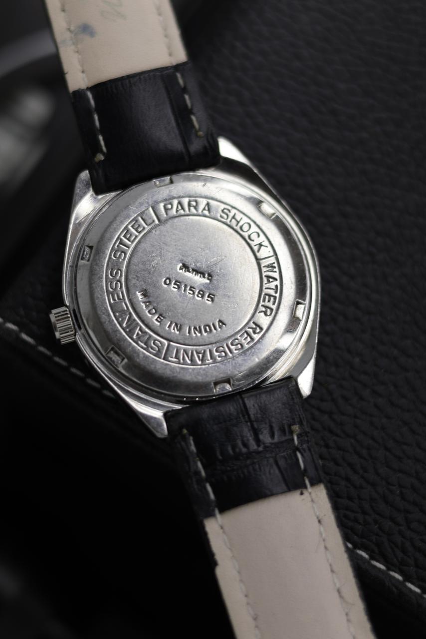 (Super Rare) Vintage HMT Chetak Champagne Dial - in Original Condition - Mechanical Hand Winding Watch (Pre Owned) - SE560