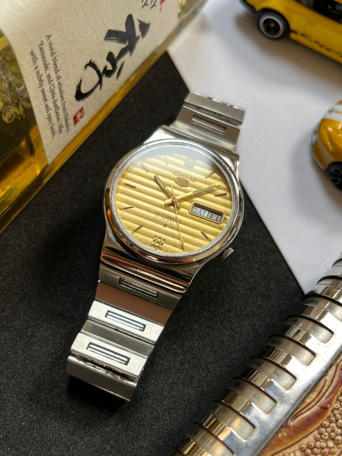 Seiko 5 Gold Patterned Dial (Pre Owned)