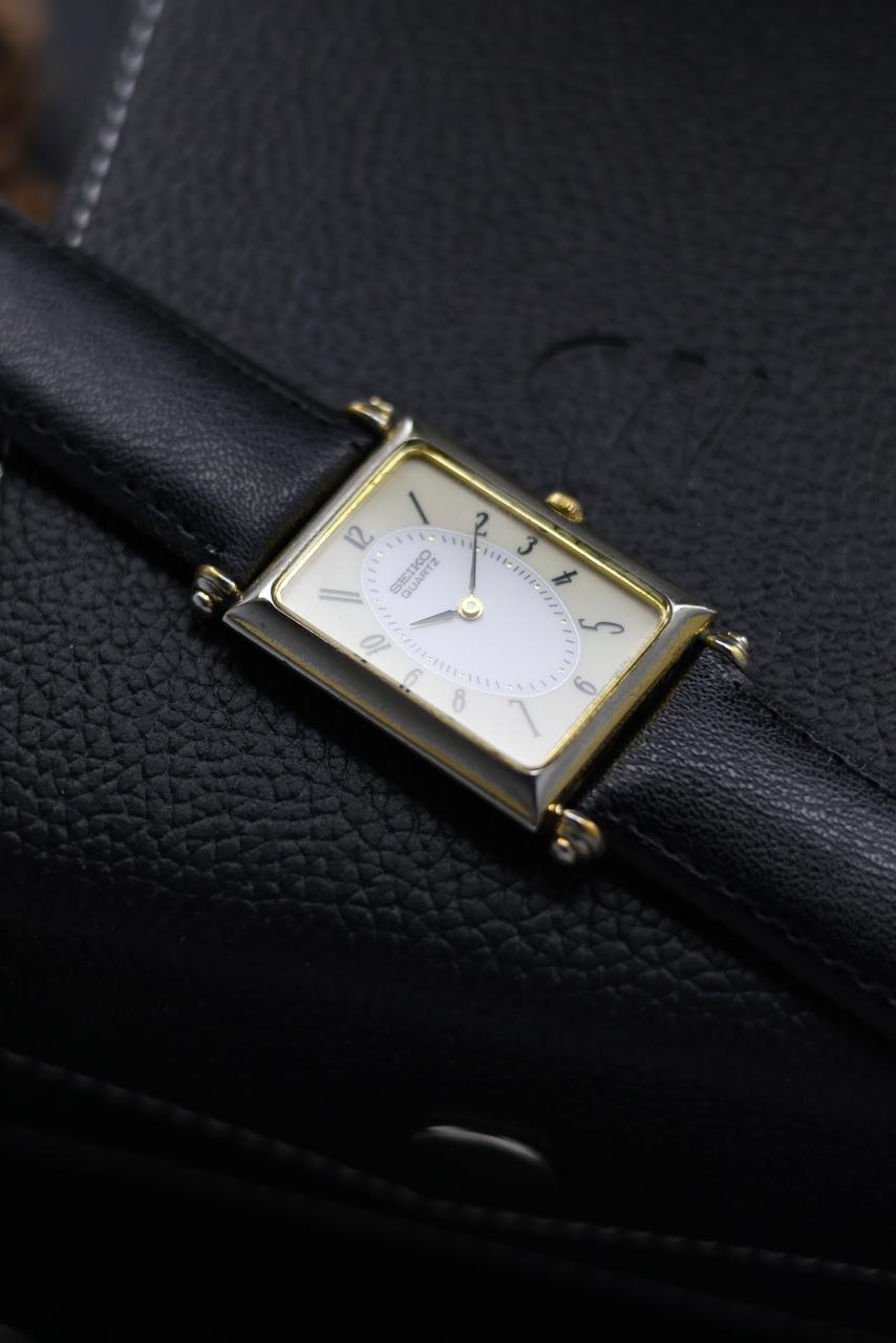 (JDM - Extremely Rare) 1988 Seiko Tank Art Deco Enamel Dial - Quartz Vintage Watch (Pre Owned) - SE633