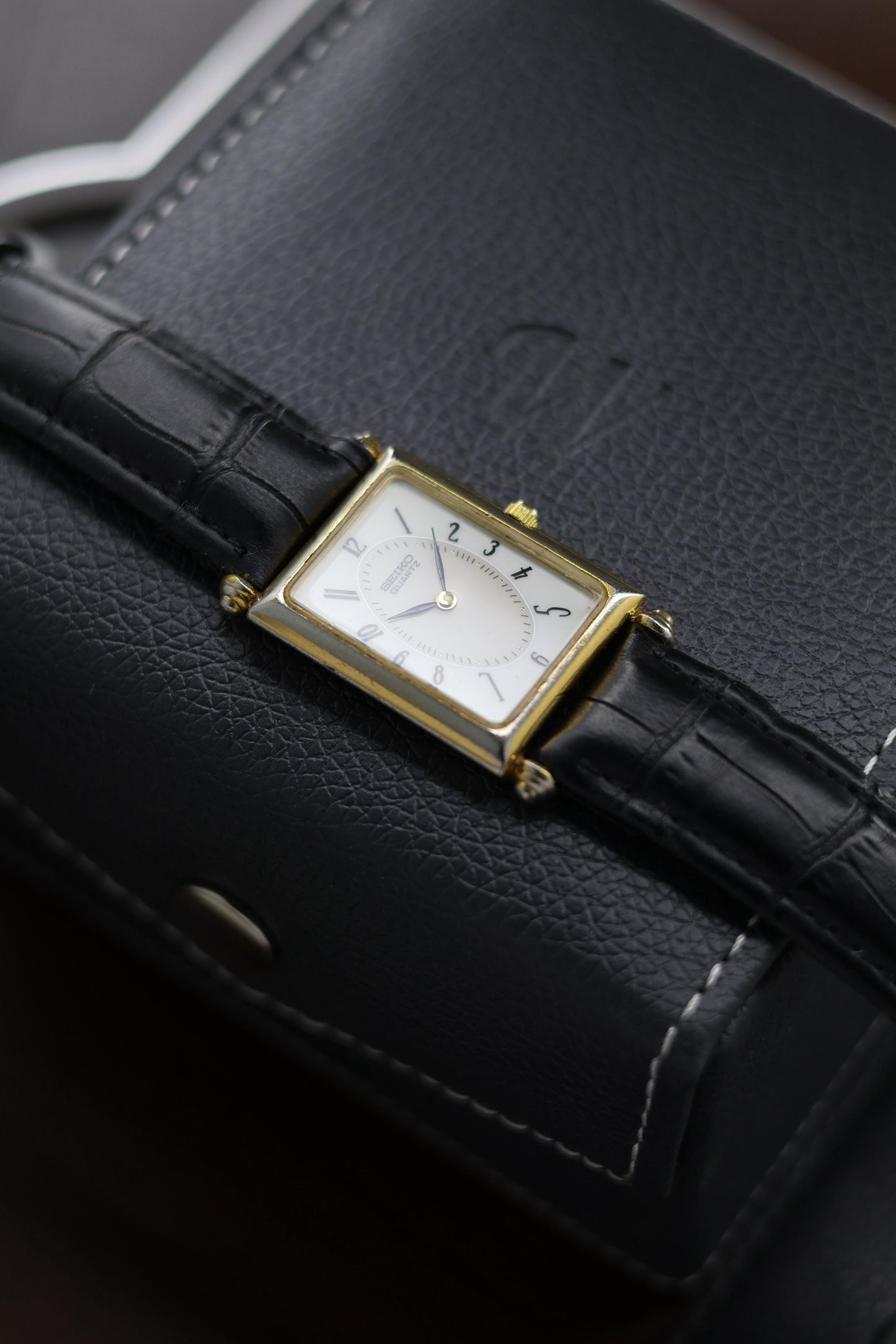(JDM - Extremely Rare) 1992 Seiko Tank Art Deco Enamel Dial - Quartz Vintage Watch (Pre Owned) - A363