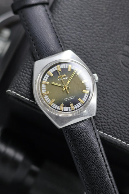 (Super Rare) Vintage HMT Chirag - in Original Condition - Mechanical Hand Winding Watch (Pre Owned) - SE556