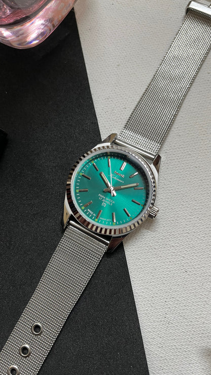 Fluted HMT Kohinoor - AQUA / TIFFANY BLUE SUNBURST