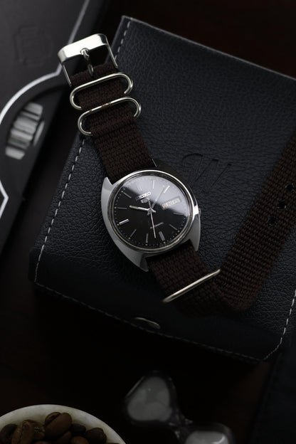 (Super Rare) 1978 Seiko 5 Black Dial ‘Cushion Case’  - Automatic Vintage Watch (Pre Owned) - A271