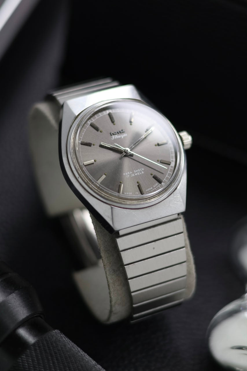 (Super Rare) Vintage HMT Shreyas Grey Sunray Dial - in Original Condition - Mechanical Hand Winding Watch (Pre Owned) - SE451