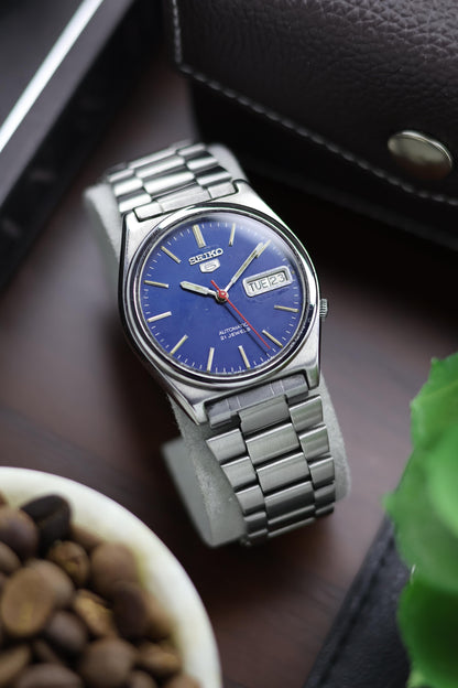 1980 Seiko 5 Blue Dial - Automatic Vintage Watch (Pre Owned) - A114