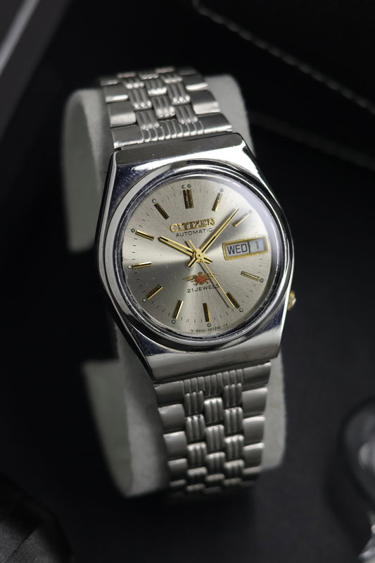 (Super Rare) Citizen Eagle 7 Silver Sunray Dial - Automatic Vintage Watch (Pre Owned) - SE788