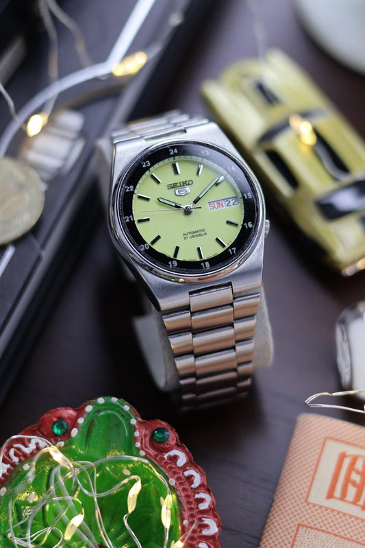 Seiko 5 Railway Time Lume Dial with Glass Back - Automatic Vintage Watch (Pre Owned) - SE532