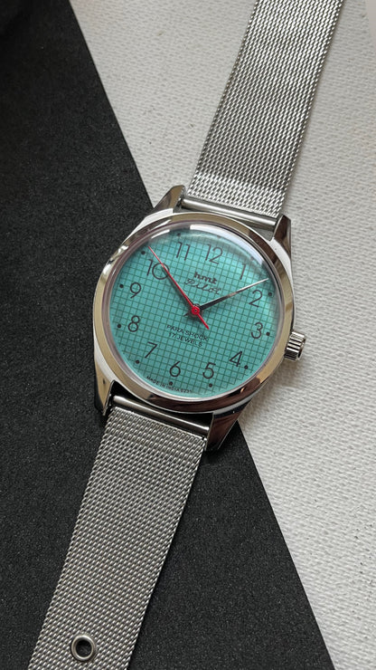 HMT Pilot Graph Dial - TIFFANY BLUE