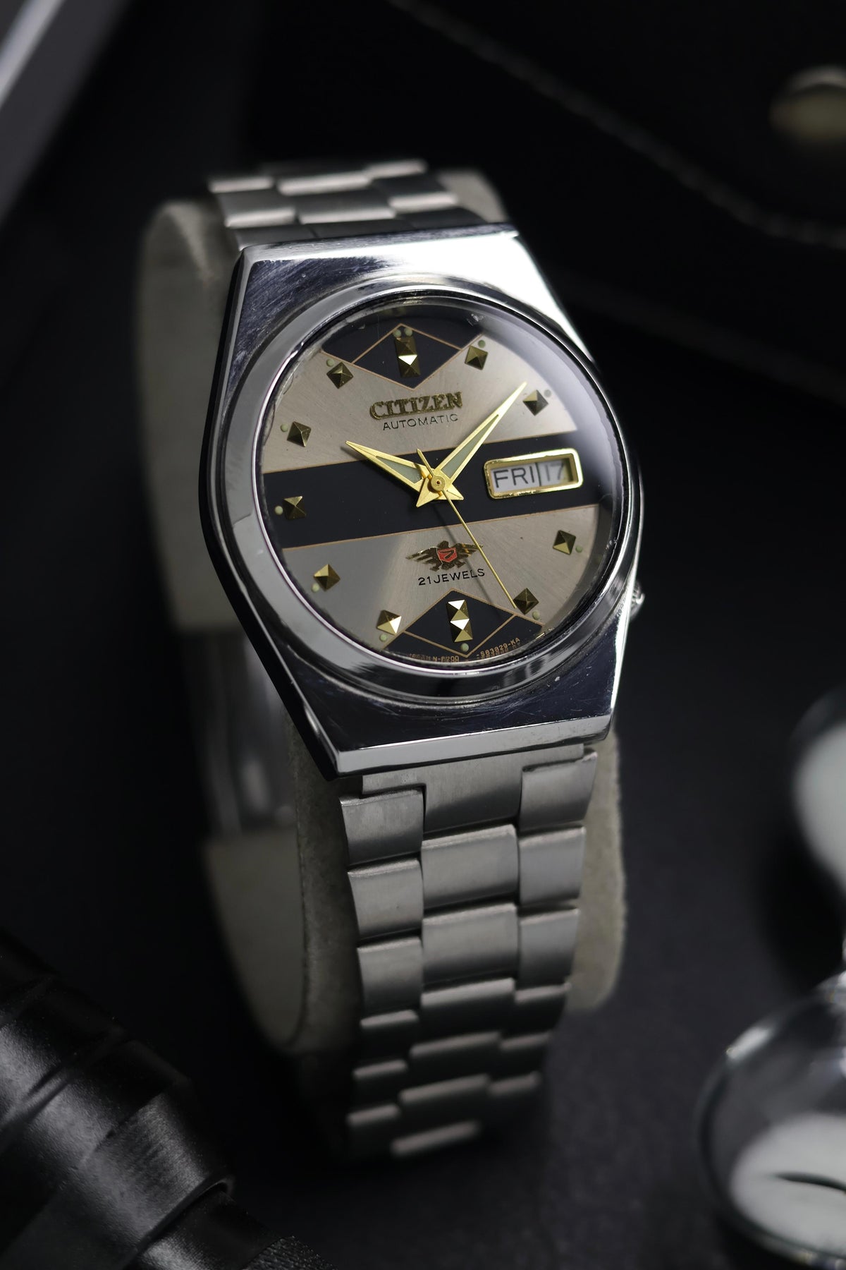 (Super Rare) Citizen Eagle 7 Grey Motif Dial - Automatic Vintage Watch (Pre Owned) - SE730