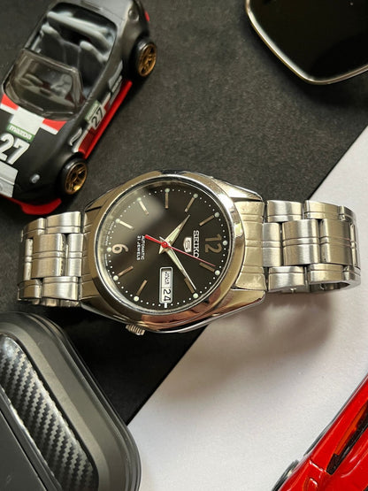 Seiko 5 Black ‘Explorer’ (Pre-owned)