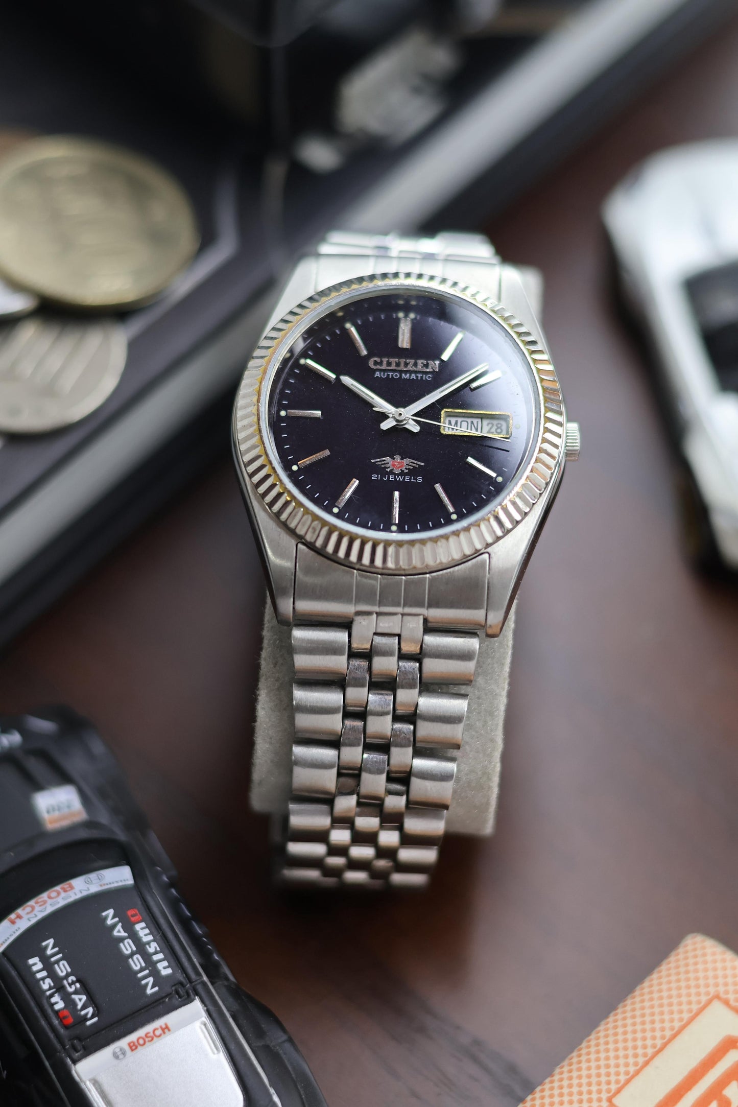 (Super Rare) Citizen Eagle 7 “Datejust” Black Mirror Dial with Fluted Bezel & Jubilee Bracelet - Automatic Vintage Watch (Pre Owned) - SE511