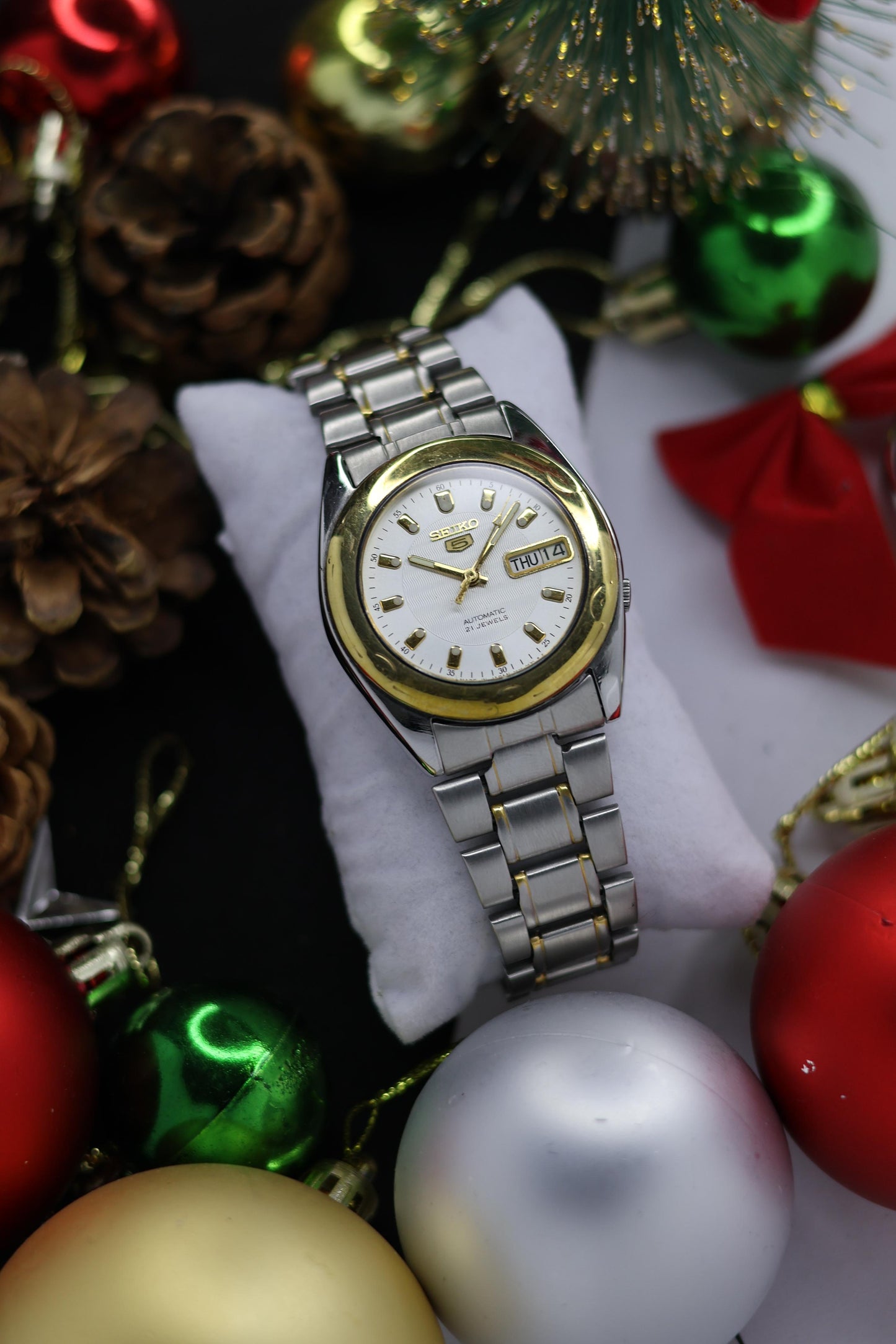 (Super Rare) 1996 Seiko 5 Two Tone White Dial (Pre Owned)