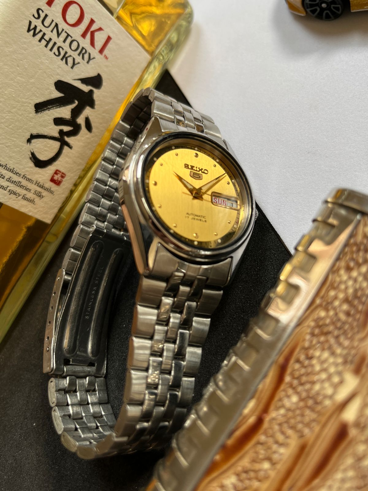 Seiko 5 Gold Patterned Dial (Pre Owned)