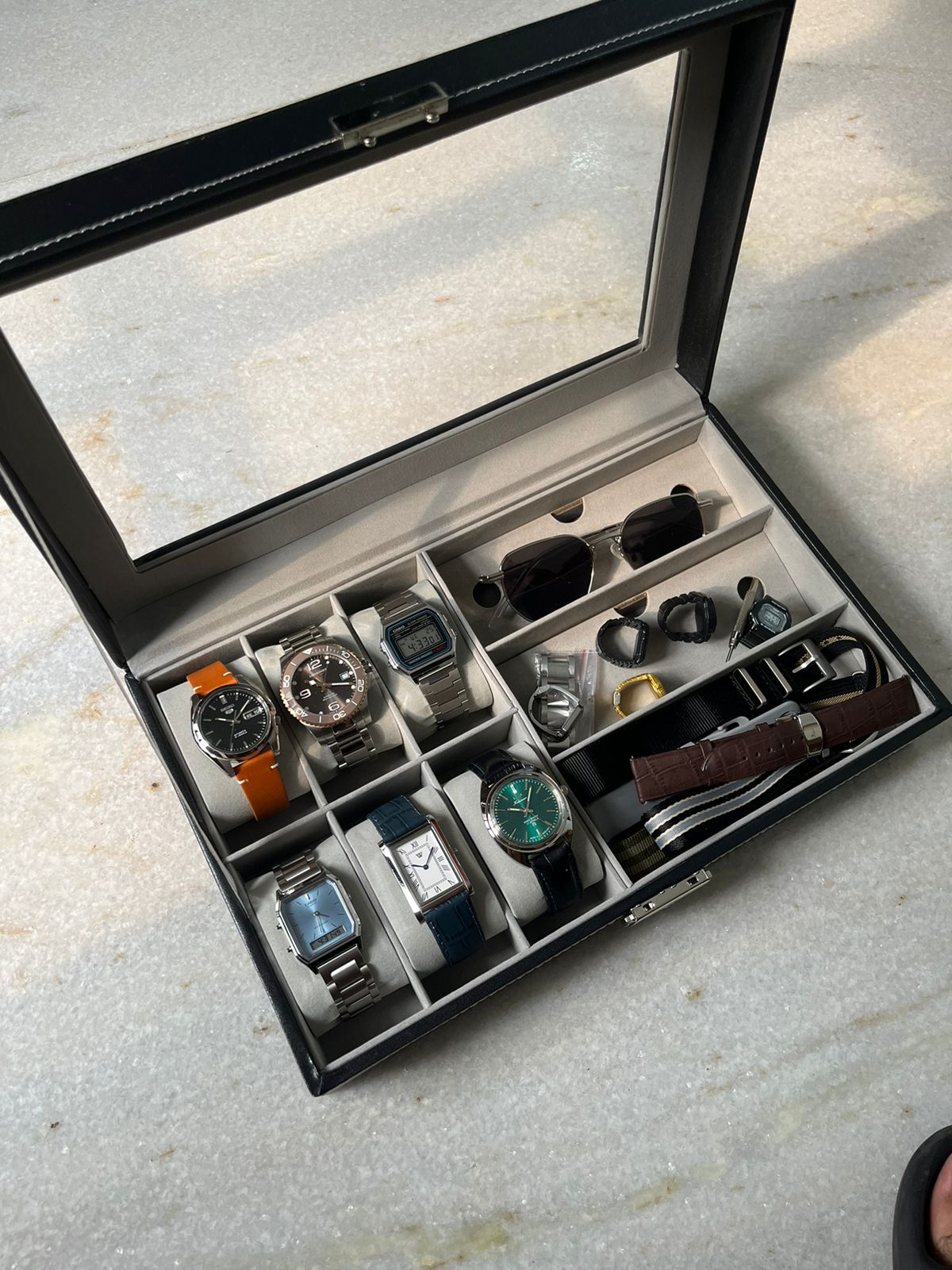 6-Slot with Sunglasses Holder Watch Organiser / Storage Box