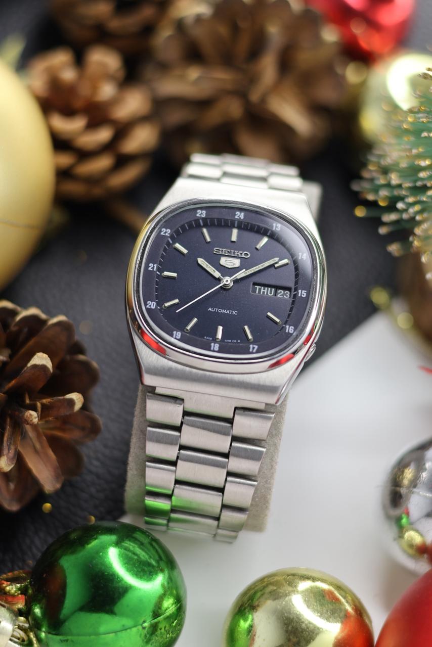 (Super Rare) 1983 Seiko 5 Railway Time Navy Blue Dial - Automatic Vintage Watch (Pre Owned) - SE515