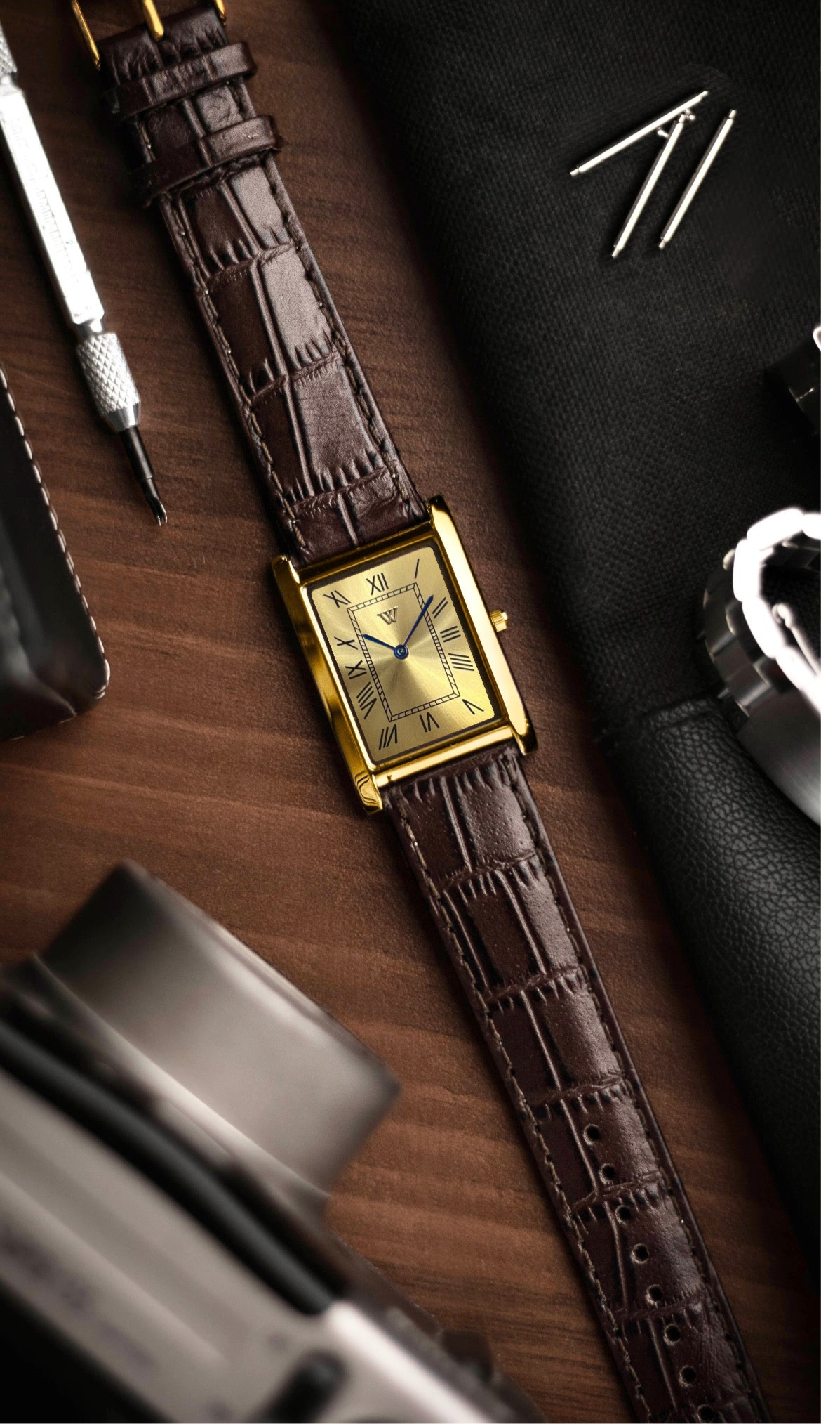 The S23 - GOLD Dial (Golden Case) - Slim Tank Style Watch - by Watchtopia