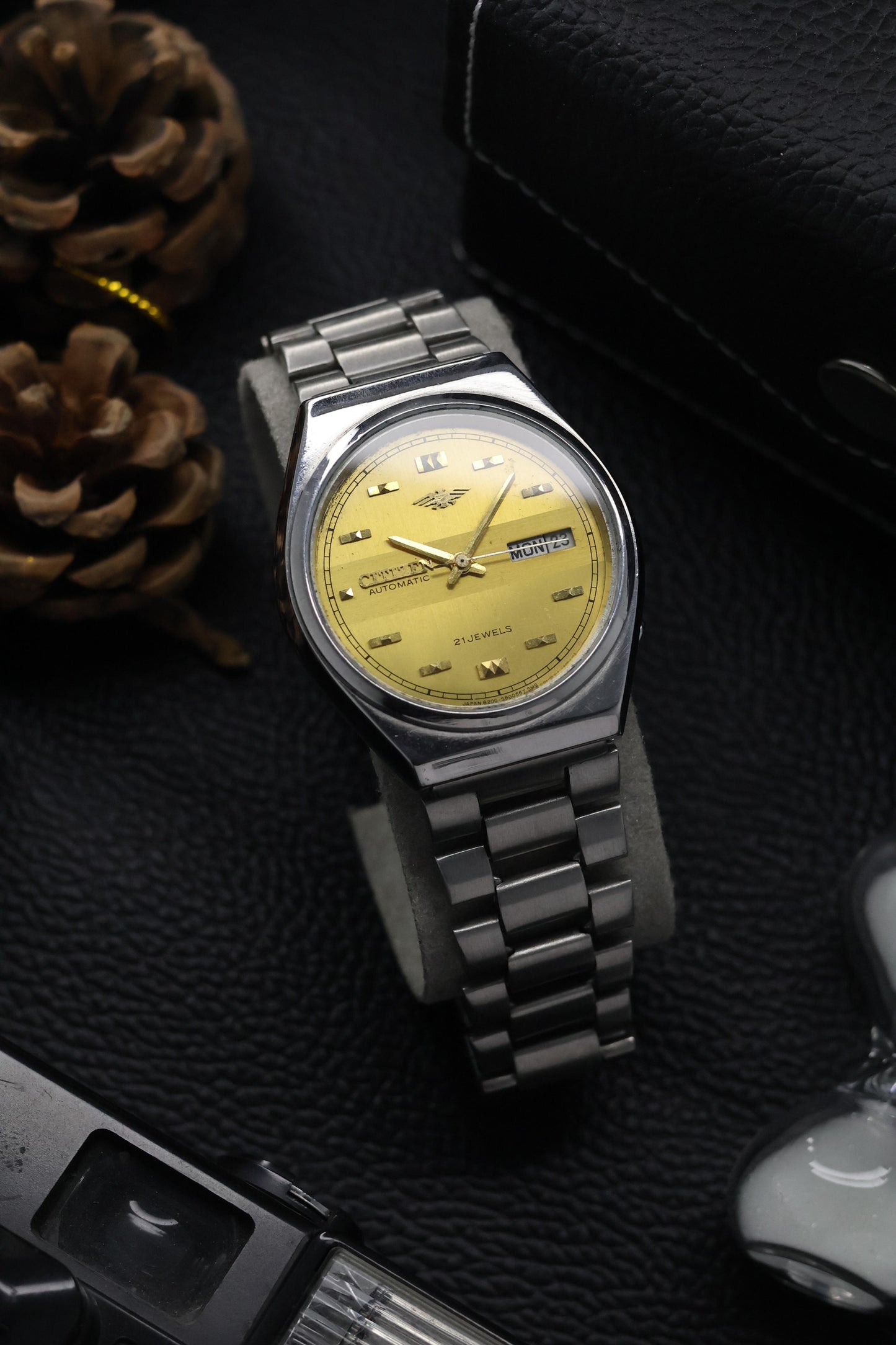 (Super Rare) Citizen Eagle 7 Gold Motif Dial - Automatic Vintage Watch (Pre Owned) - SE577