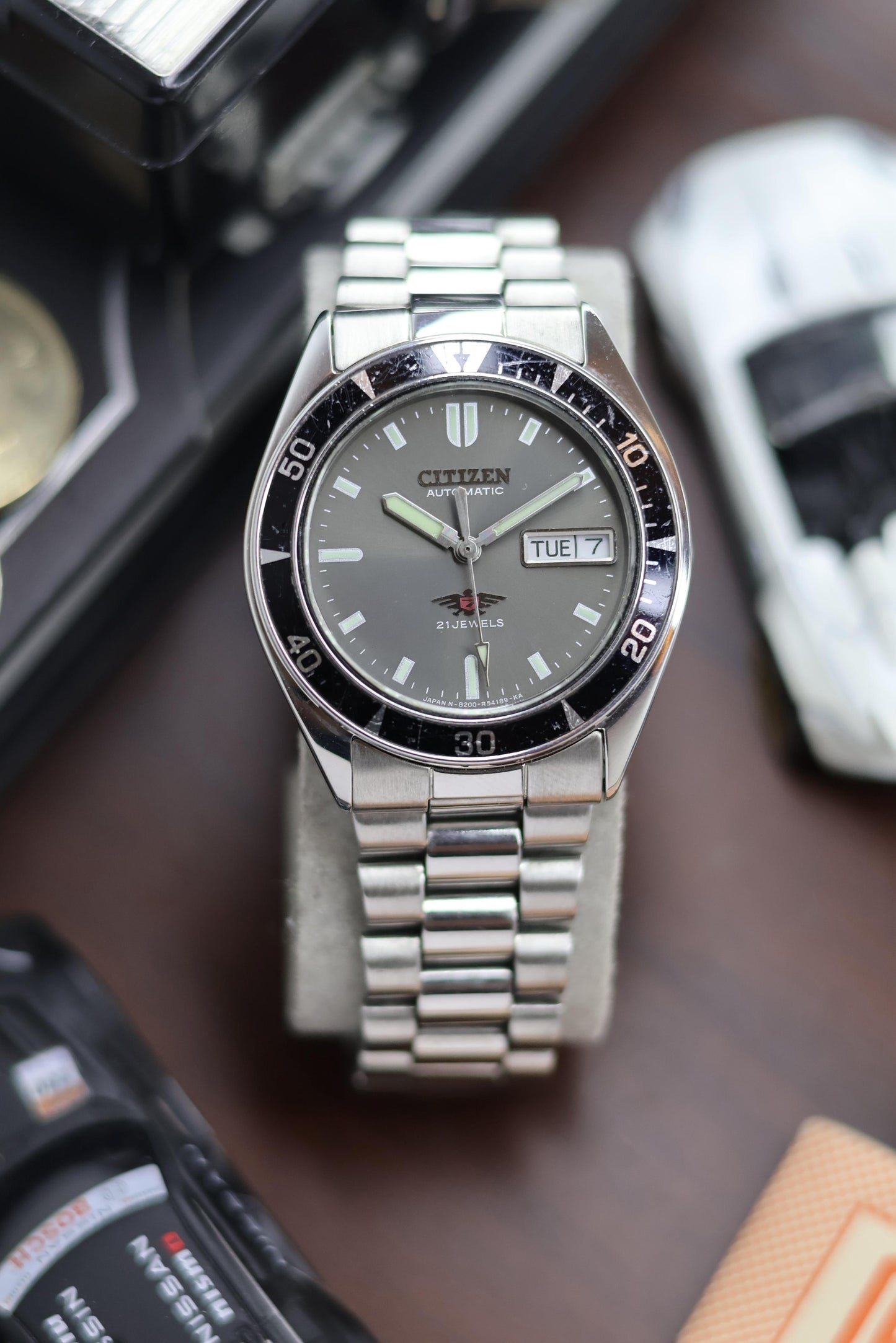 (Super Rare) Citizen Eagle 7 Grey Sunray Dial with Fixed Diver Style Bezel - Automatic Vintage Watch (Pre Owned) - SE526