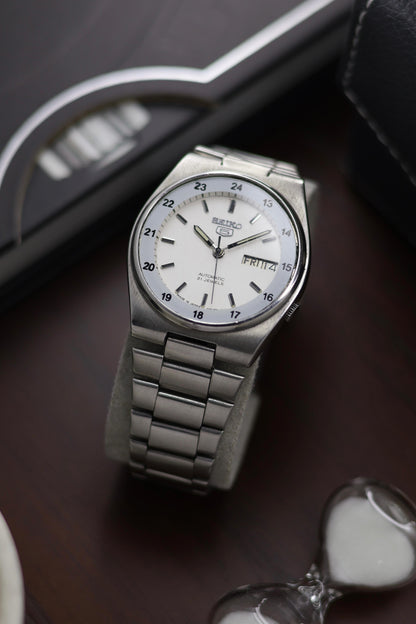 (Super Rare) 1973 Seiko 5 Railway Time White Dial - Automatic Vintage Watch (Pre Owned) - A320