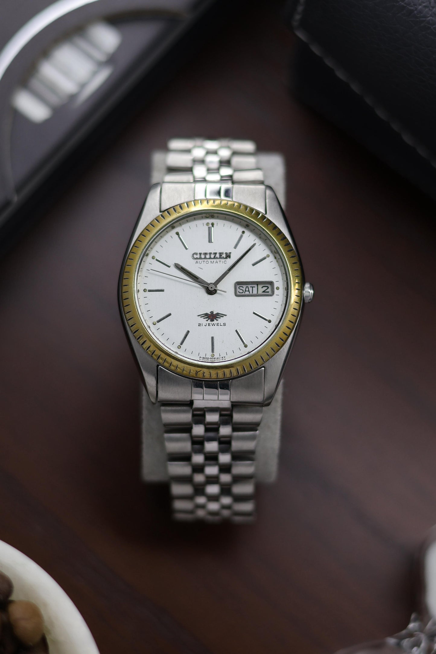 (Super Rare) Citizen Eagle 7 White Dial with Fluted Bezel  and Glass Back - Automatic Vintage Watch (Pre Owned) - A382